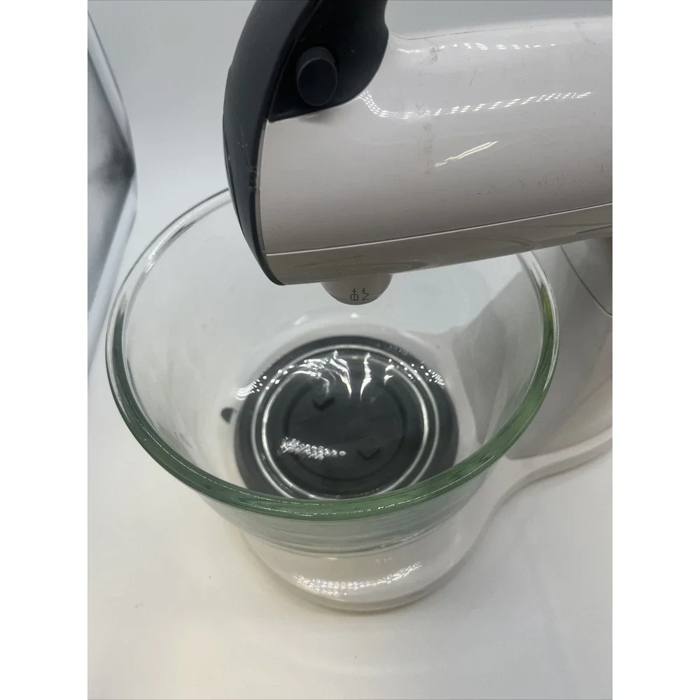 Sunbeam Mixmaster 12-Speed Stand Mixer Model 2395 With Glass bowl